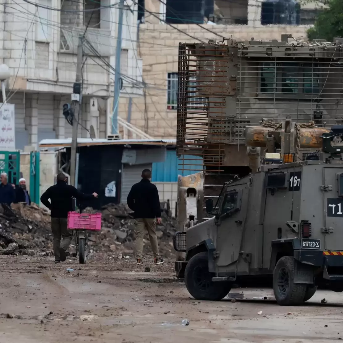 9fef511d-9811-4c78-b288-1d16d55aa81d