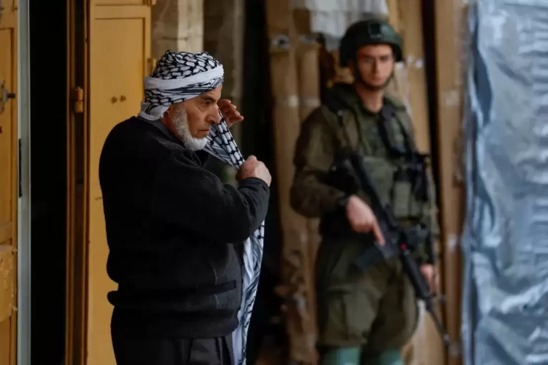 reuters_698be748-1770776392