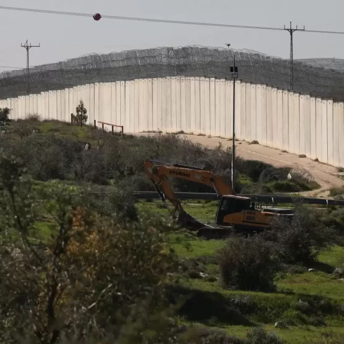 997ba9ae-1d3f-4b05-bfea-be2f45422905