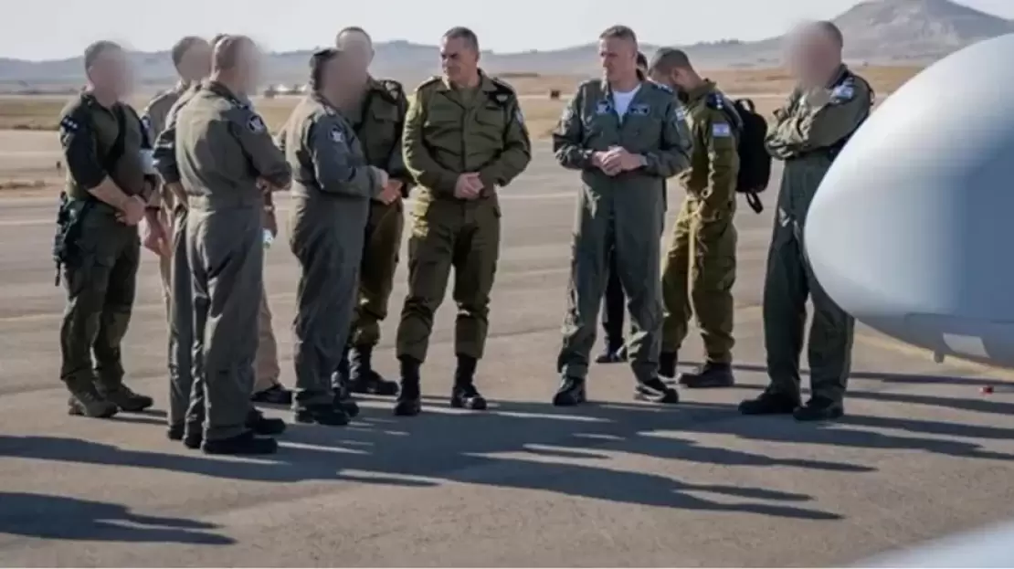 32026106339593686383