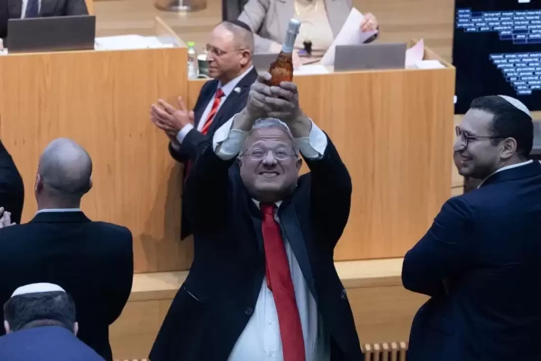 reuters_69caf7a2-1774909347