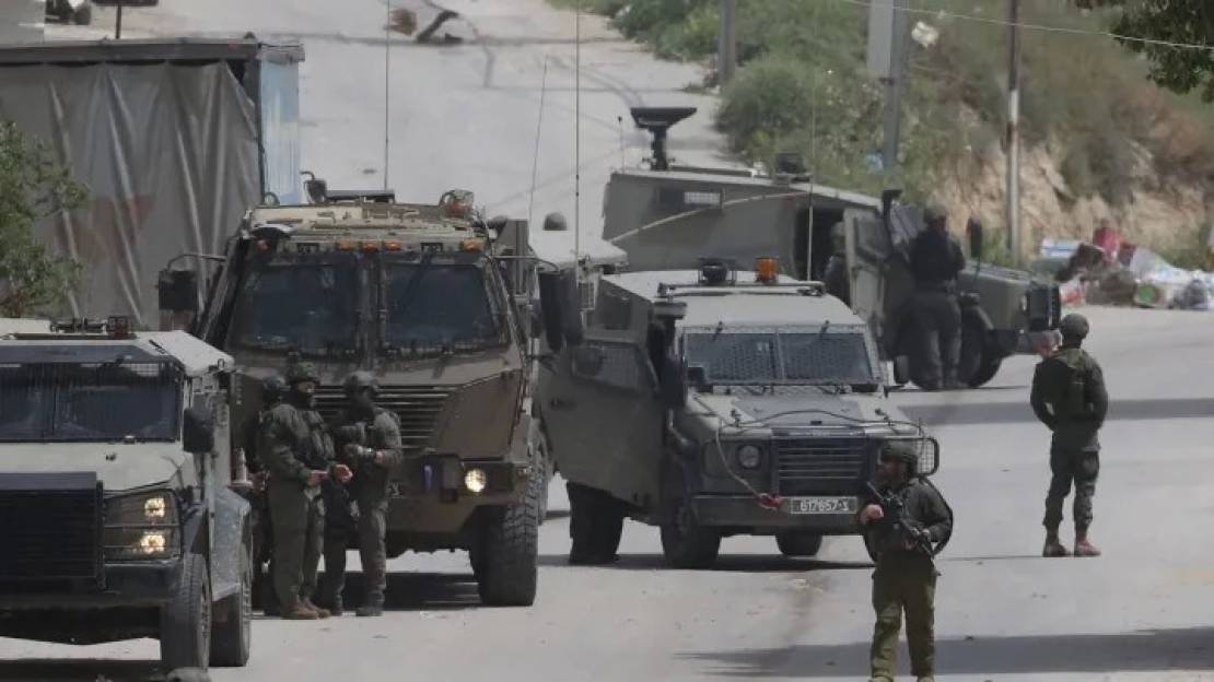 b8e2efc5456d16f94b02cb6e51f4577b545bdff22cf36ac742bbe19c29e567a2_MAIN