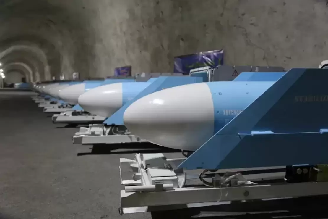 IRAN-MISSILES-GULF2