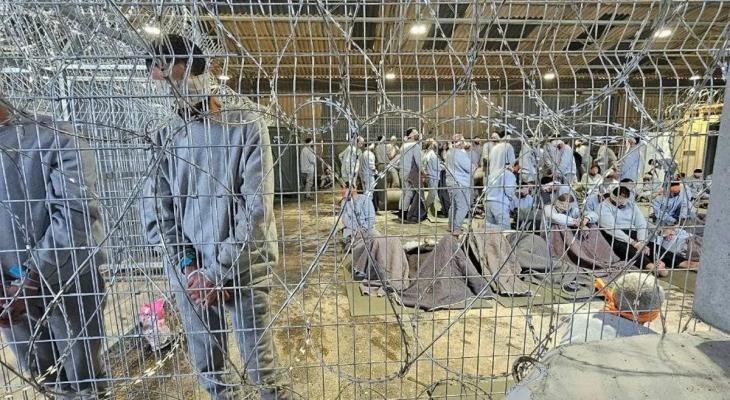 إعلام الأسرى: معتقلو غزة يتعرضون لإبادة نفسية وجسدية تحت سجن الرملة