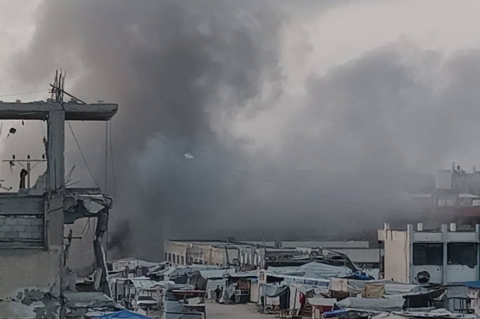 مشاهد مرعبة.. عشرات الغارات على خانيونس 
