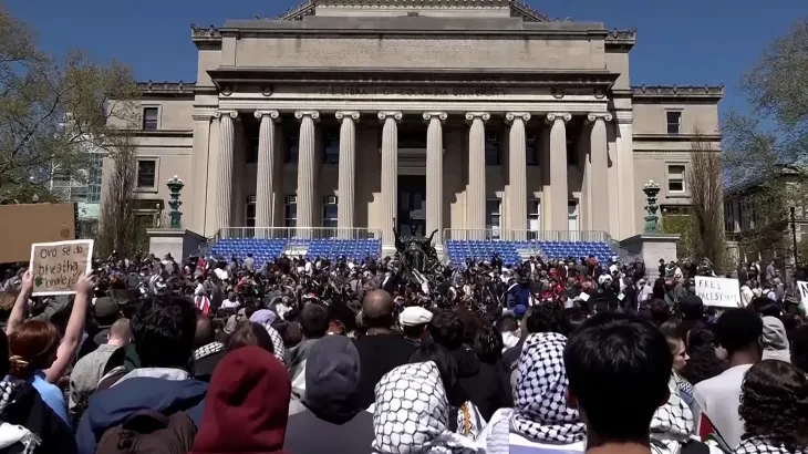 https://qudsn.co/كولومبيا تنتفض من جديد: الطلاب المؤيدون لفلسطين يتظاهرون وشرطة نيويورك تعتقل العشرات
