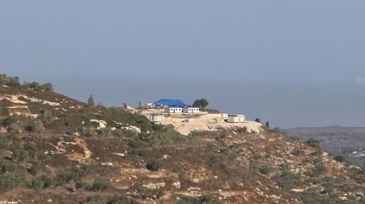 https://qudsn.co/بؤرة استيطانية جديدة بالضفة تطل على أكثر من نصف فلسطين
