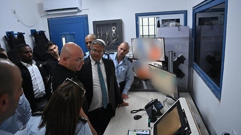 https://qudsn.co/بن غفير-7215cde0-23e6-4d55-96d8-0b2ec0fbc240