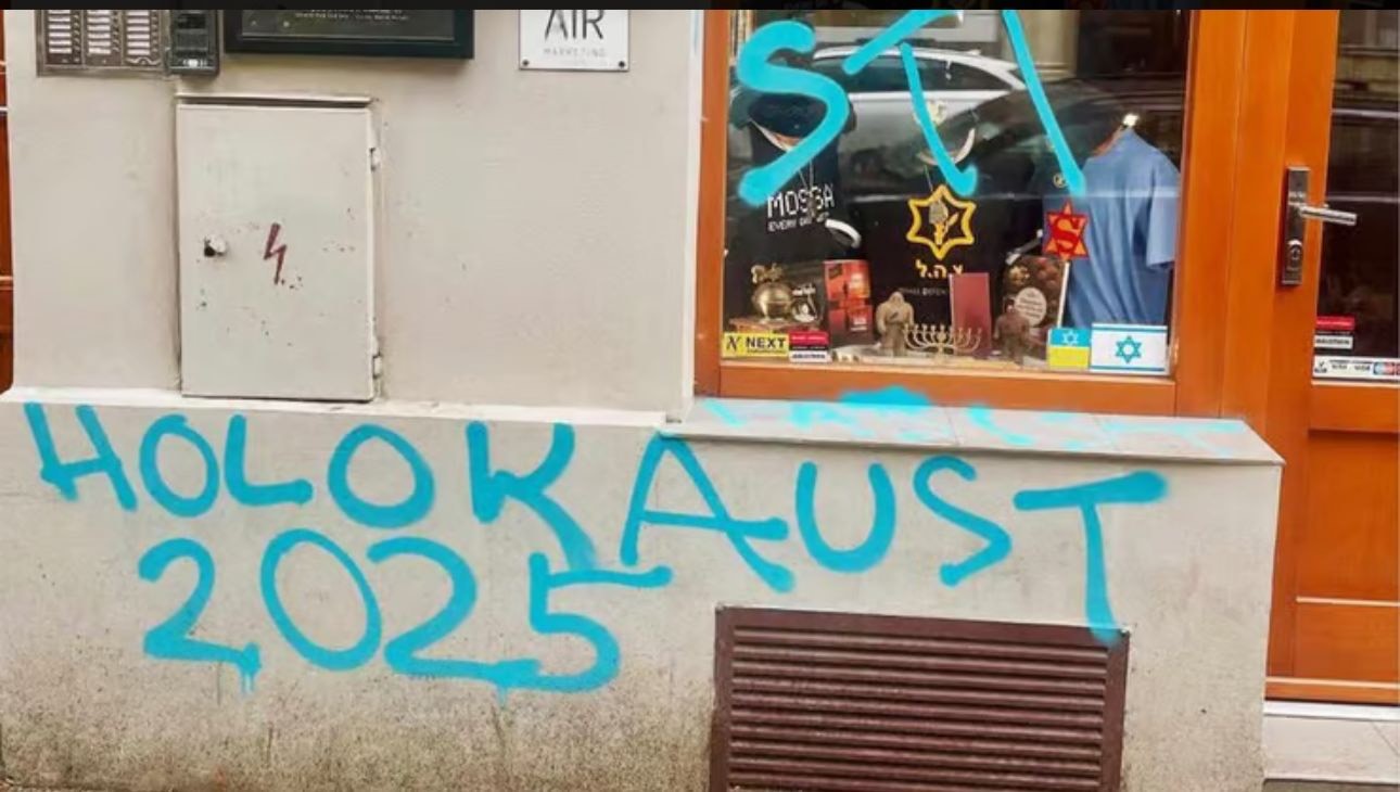 //qudsn.co/be4bf8dd-50d5-42af-954c-f94eeb3efc69