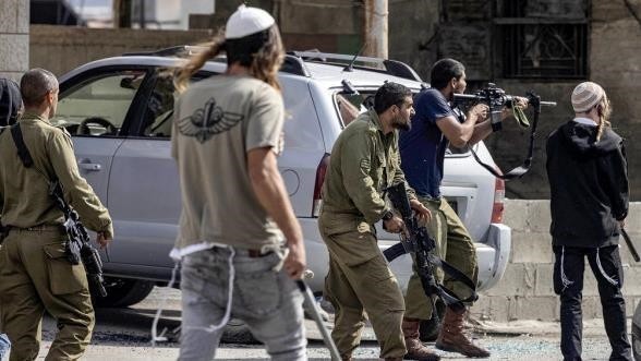 فلسطين – نفذت ميليشيات المستوطنين عمليتين دهس استهدفتا 5 عمال فلسطينيين في بيت لحم