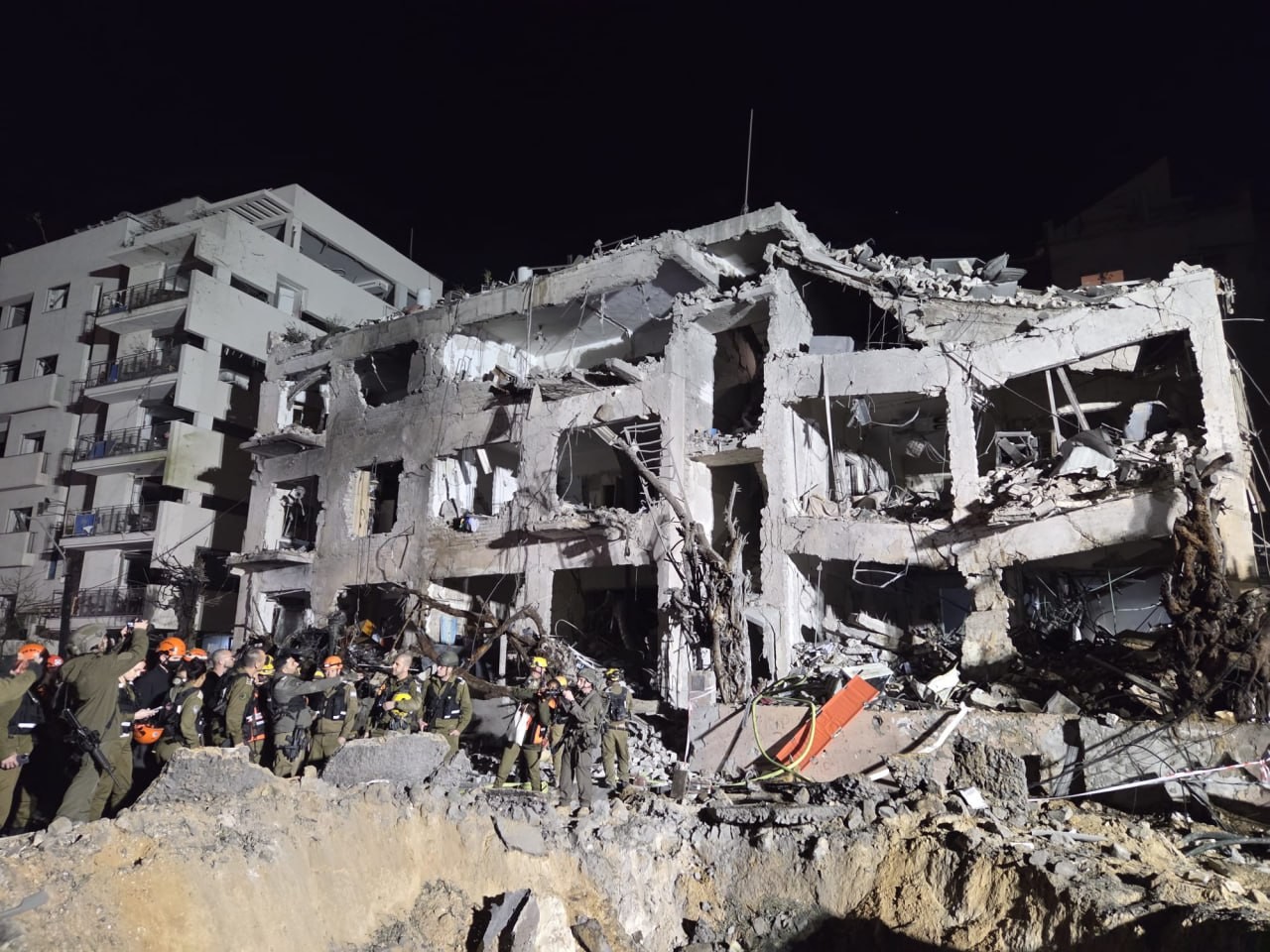 فلسطين المحتلة – في تصريح غير عادي، مستشار ترامب: “إسرائيل” في طريقها إلى الدمار